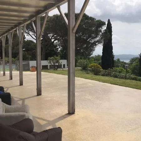 Hotel Villa La Cima - Vista Panoramica Sul Lago Trasimeno Lisciano Niccone